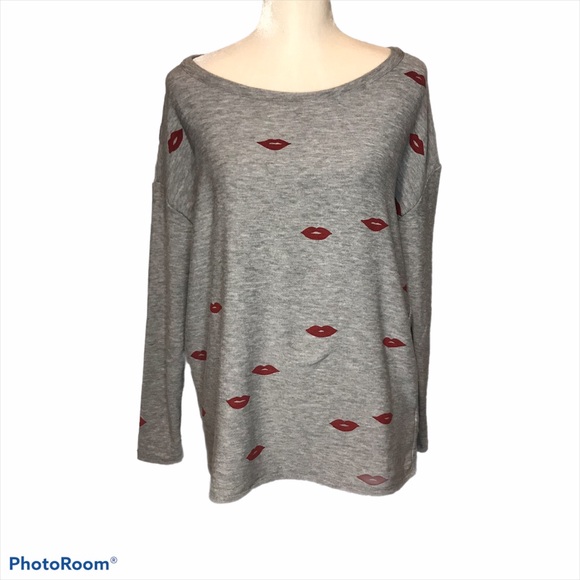 Chaser Tops - Chaser Lip Toss Sweatshirt